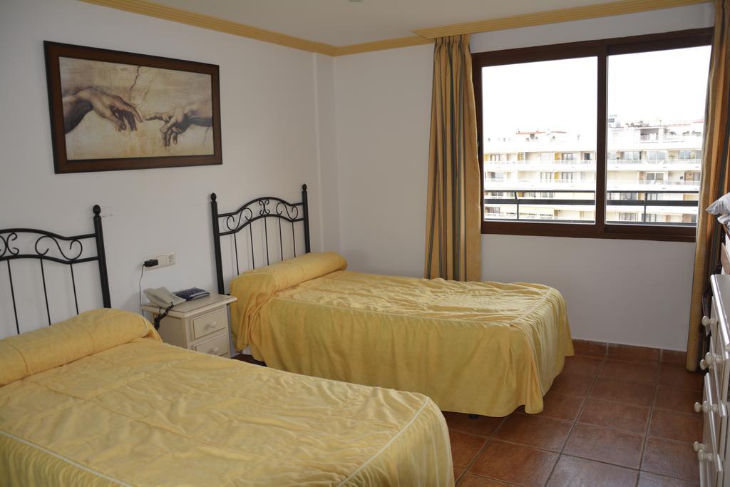 Apartamentos Mediterraneo Марбелья Экстерьер фото